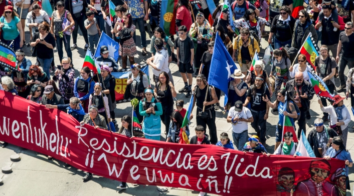 En un operativo policial un joven mapuche resultó muerto.