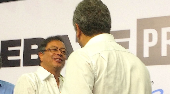 Gustavo Petro e Iván Duque, el 5 de abril de 2018 en Barranquilla