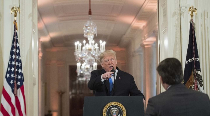 Donald Trump y Jim Acosta Donald Trump y Jim Acosta
