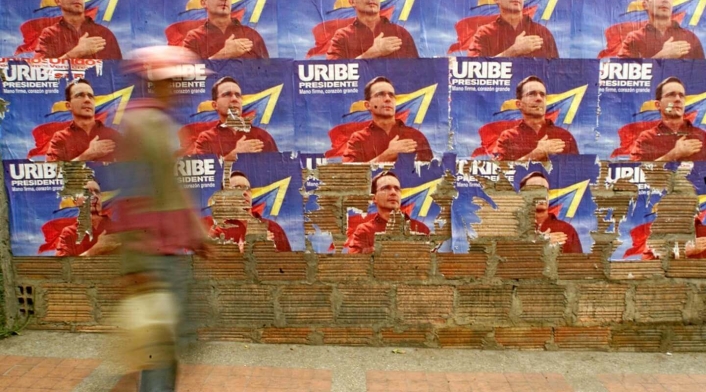 campaña de Uribe en 2002