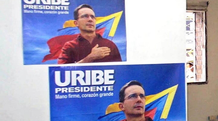 campaña de Uribe en 2002