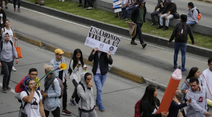 No cesa la problemática de las universidades públicas. No cesa la problemática de las universidades públicas.