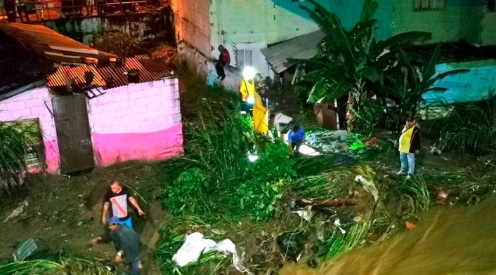 Las lluvias crean emergencias en Medellín. Las lluvias crean emergencias en Medellín