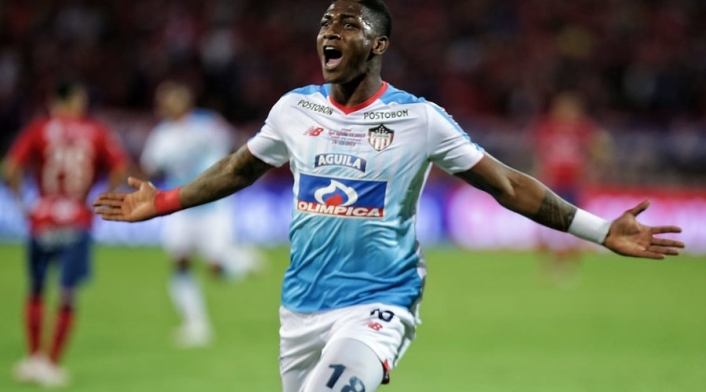 Yony González terminó siendo el salvador del Junior ante Medellín