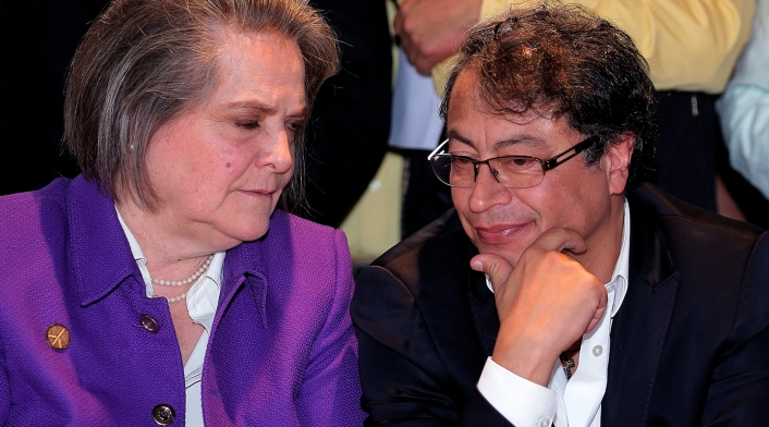 Clara López y Gustavo Petro, el 4 de diciembre de 2017 en Bogotá