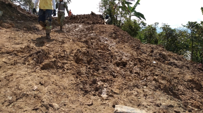 Deslizamientos de tierra en Quindío Deslizamientos de tierra en Quindío
