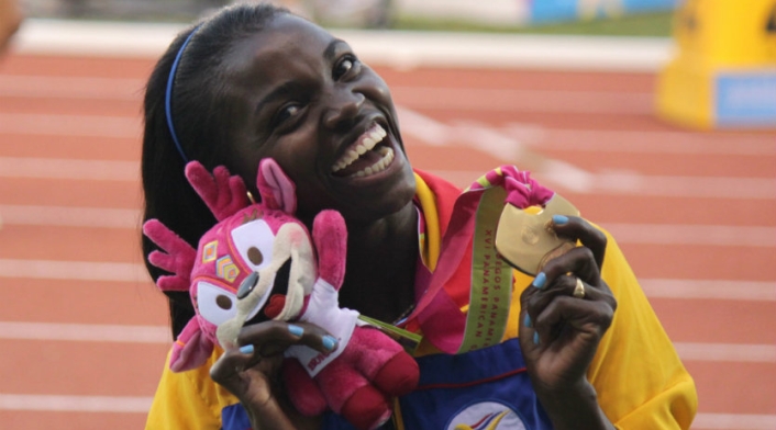 Caterine Ibargüen medella de oro juegos panamericanos triple salto