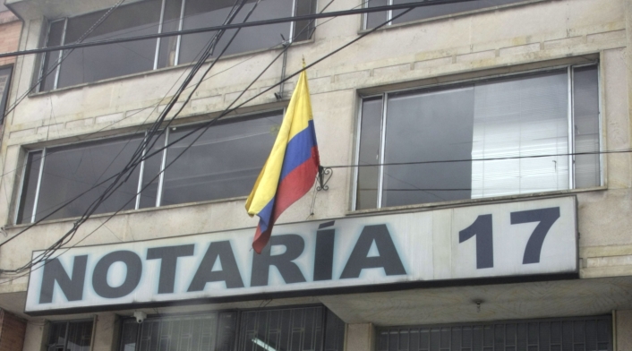 Notarías en Colombia cobrarán un 6% más por sus servicios. Notarías en Colombia cobrarán un 6% más por sus servicios.