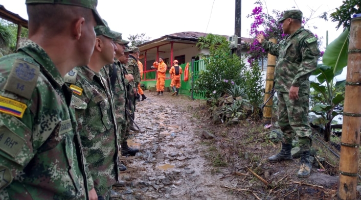 Organismos de socorro se concentran en puntos específico para realizar las tareas de rescate