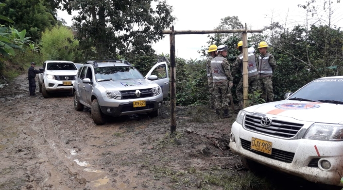 Organismos de socorro se concentran en puntos específico para realizar las tareas de rescate