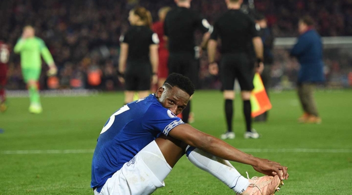 Yerry Mina no logró salvar al Everton de la derrota Yerry Mina no logró salvar al Everton de la derrota