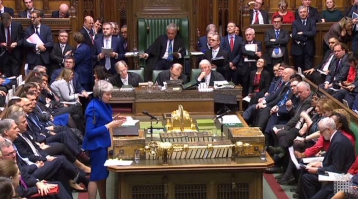 Theresa May en el Parlamento Británico