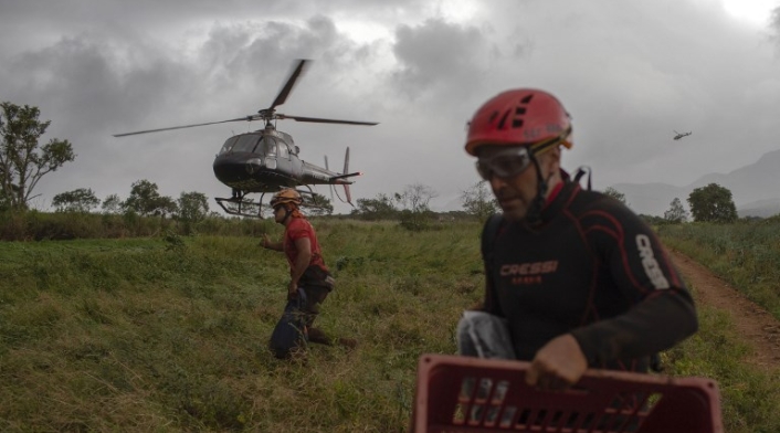 Labores de rescate y soporte en Minas Gerais, Brasil, tras ruptura de dique
