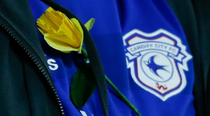 Homenaje a Emiliano Sala en el juego Arsenal vs Cardiff