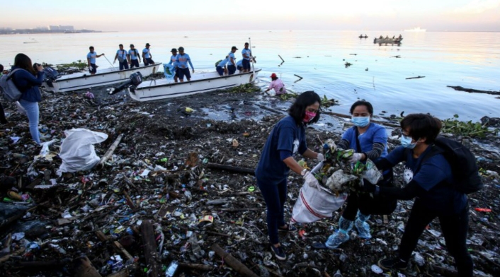 Contaminación del mar en Bahía de Manila
