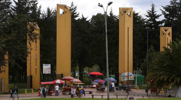 PARQUE SIMON BOLIVAR BOGOTA PARQUE SIMON BOLIVAR BOGOTA