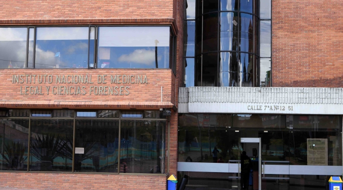 MEDICINA LEGAL DE BOGOTA FACHADA