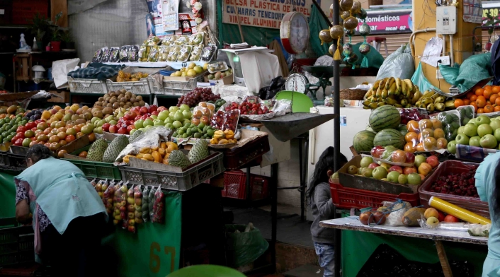 Plazas de mercado en Bogotá ahora serán puntos de vacunación.