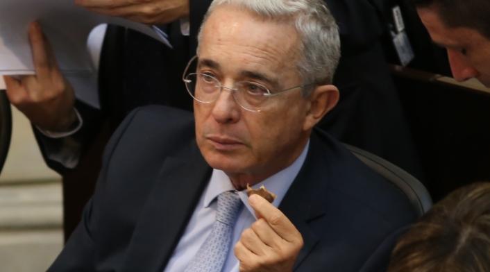 El senador Álvaro Uribe.
