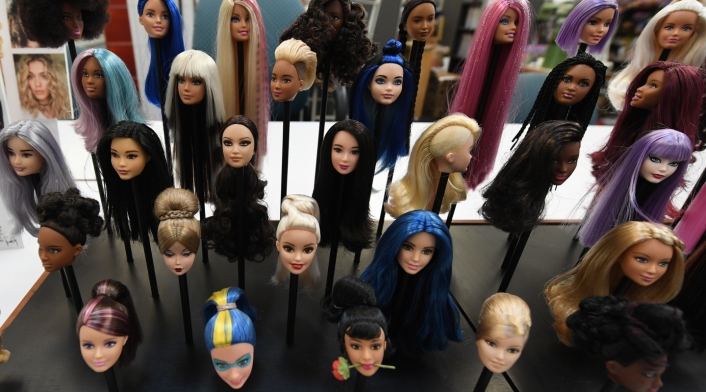 El fabricante aún no se ha pronunciado. Muñeca trans en Rusia