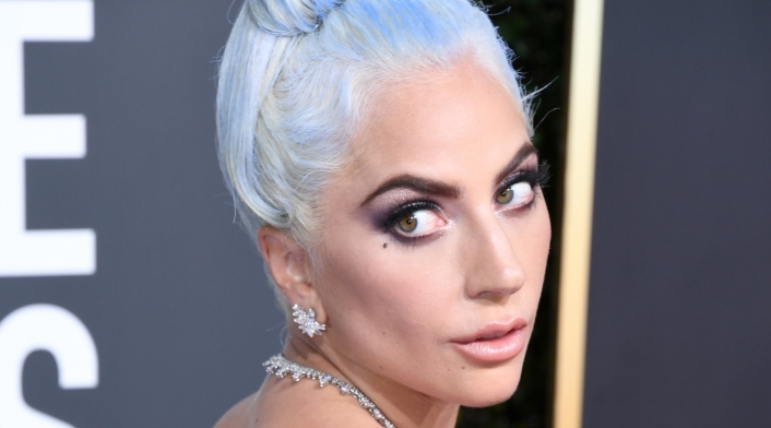 "Nace una estrella", el drama musical dirigido y protagonizado por Bradley Cooper junto a Lady Gaga, se quedó con un único trofeo por mejor canción original.