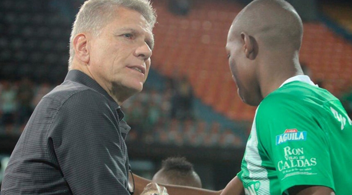Paulo Autuori, técnico brasileño Paulo Autuori, técnico brasileño