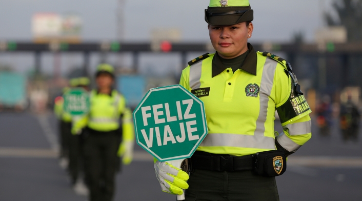 La Policía Nacional en las carreteras de Colombia