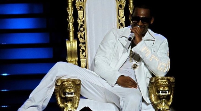 R Kelly, músico estadounidense
