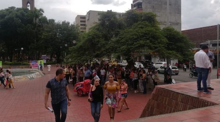 Evacuación en Neiva tras sismo en el centro del país