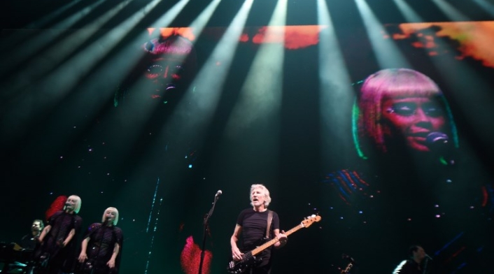 Roger Waters en concierto durante su gira 'Us & Them'