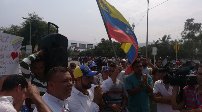 Venezolanos en Cúcuta piden la salida de Nicolás Maduro del poder