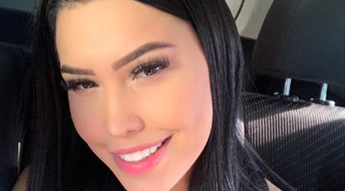 Ana del Castillo tuvo mayor notoriedad en el mundo artístico tras el video que hizo junto a Iván Villazón en la canción ‘Pero qué va’.