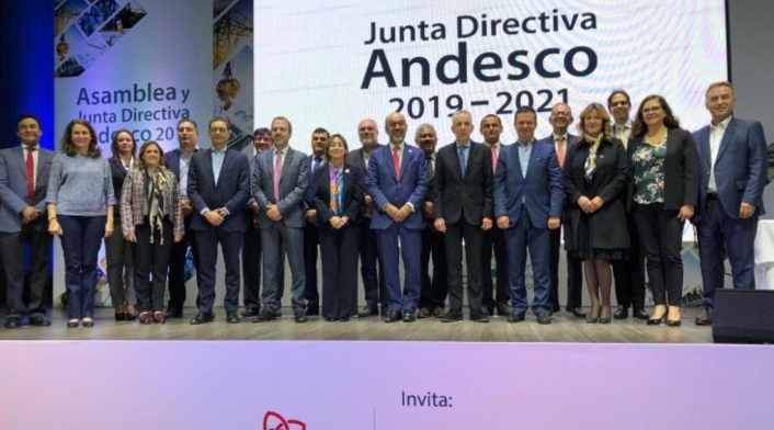 En la asamblea de Andesco, Astrid Álvarez fue elegida como presidenta de Junta Directiva.