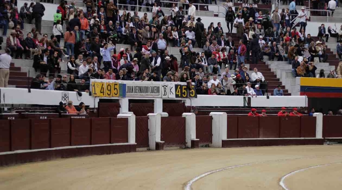 Primera corrida de la temporada en la Santamaría