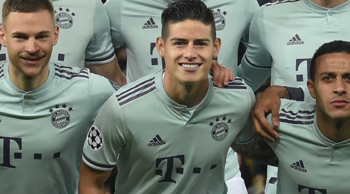 James Rodríguez jugó 87 minutos en el partido del Bayern ante Liverpool en la Champions League.