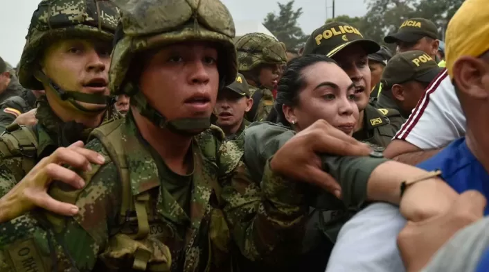 Militares que desertaron del ejército Venezolano Militares que desertaron del ejército Venezolano