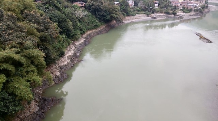 Puerto Valdivia, en el departamento de Antioquia, tras el cierre de la segunda compuerta en el proyecto de Hidroituango Puerto Valdivia, en el departamento de Antioquia, tras el cierre de la segunda compuerta en el proyecto de Hidroituango