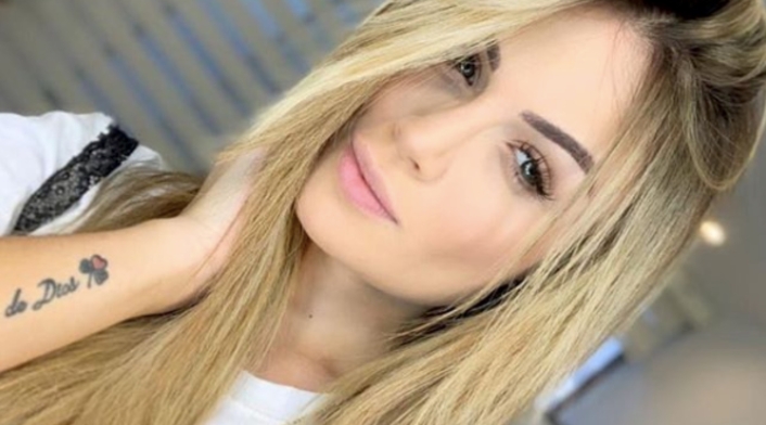 Sara Uribe después de dar a luz