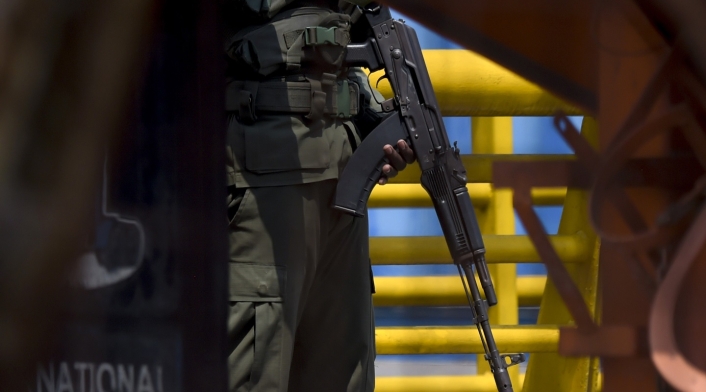 Las autoridades colombianas cuidan la zona para que no se presenten imprevistos en la frontera.