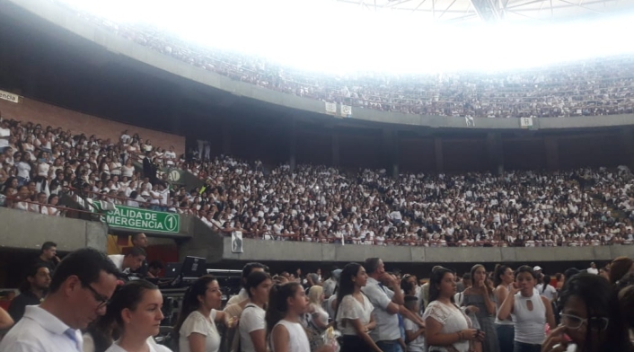 Fabio Legarda fue despedido multitudinariamente