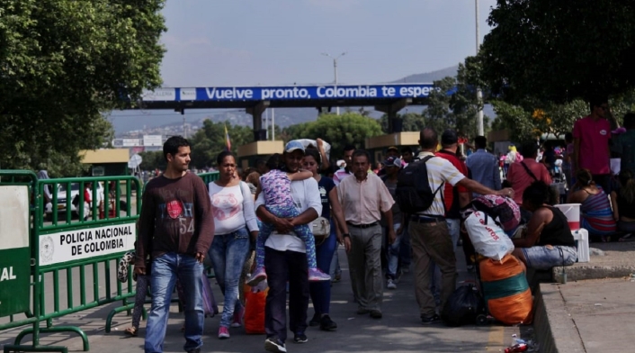 Así es el paso de la frontera entre Colombia y Venezuela