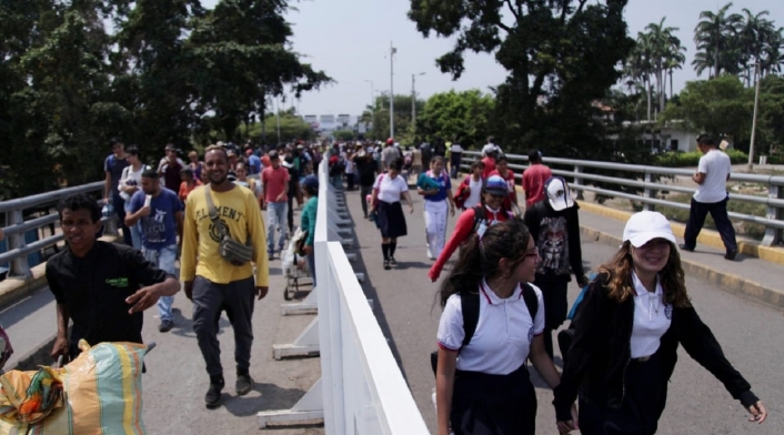 Así es el paso de la frontera entre Colombia y Venezuela