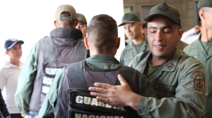 Militares de la GNB llegan a Colombia en busca de refugio Militares de la GNB llegan a Colombia en busca de refugio