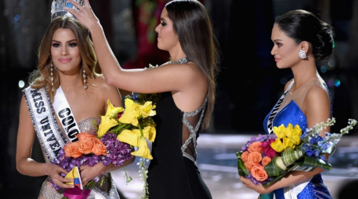 Ariadna Gutiérrez en Miss Universo Ariadna Gutiérrez fue coronada por Paulina Vega como Miss Universo