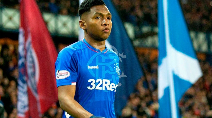 Alfredo Morelos en uno de los partidos del Rangers en la liga de Escocia