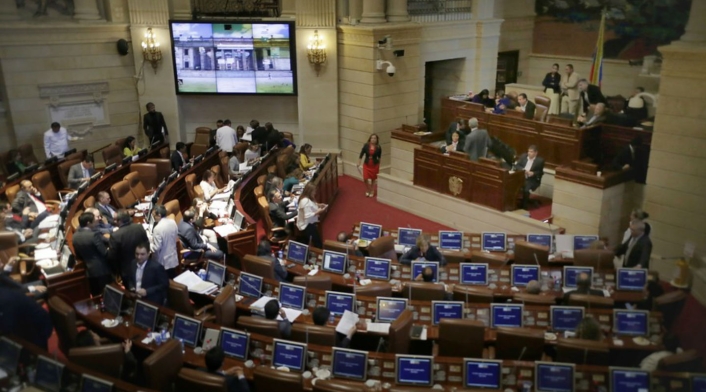 Debate en el Congreso de la República del Plan Nacional de Desarrollo Debate en el Congreso de la República del Plan Nacional de Desarrollo