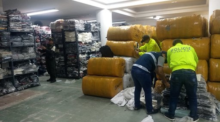 Incautación de prendas de contrabando