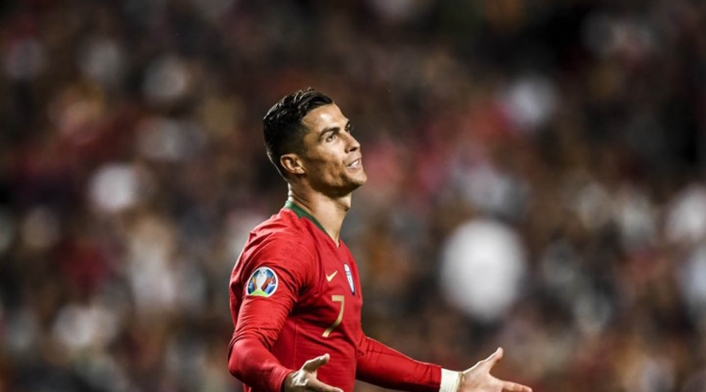 Cristiano Ronaldo Cristiano Ronaldo