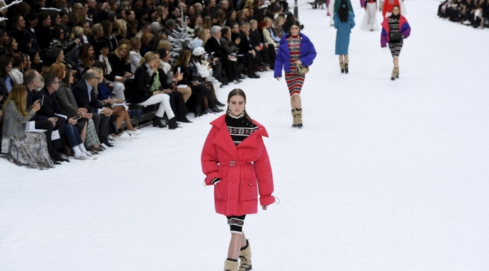 Desfile en homenaje a Karl Lagerfeld