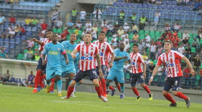 Juniors vs Jaguares